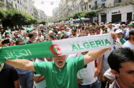 ALGÉRIE  ELECTION PRÉSIDENTIELLE: mobilisation avant la fin des dépôts de candidatures