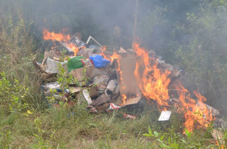Dimbokro : Près de 03 tonnes de produits alimentaires prohibés incinérés