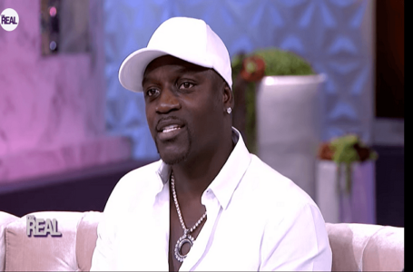 Akon futur président des États-Unis ? Le chanteur veut se présenter en 2024 (Vidéo)
