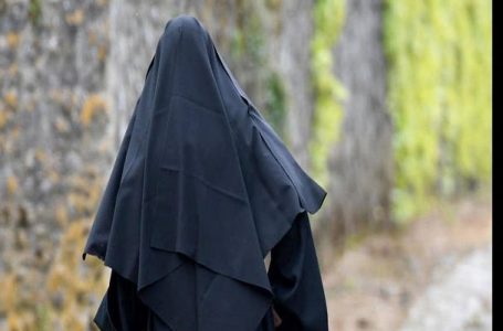 Italie: une Mère supérieure tombe amoureuse, l’église catholique réagit !