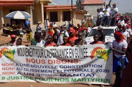 En Guinée, nouvelle grande manifestation contre le président Alpha Condé