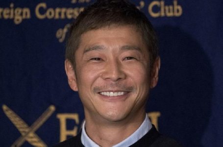 Un milliardaire japonais à la recherche d’une petite amie pour aller dans l’espace