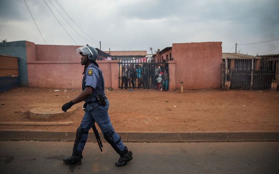 neuf mineurs illégaux