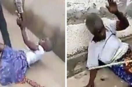 Il bat sa grand-mère pour avoir été traitée de sorcière par son pasteur: Vidéo