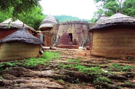Cette tribu africaine du Togo et du Bénin était experte en agrandissement du pénis bien avant la chirurgie plastique