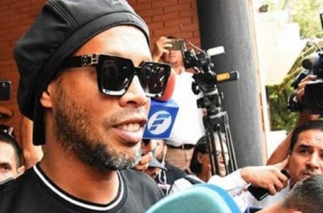 Ronaldinho enfin libéré de prison après plus de 5 mois de détention au Paraguay
