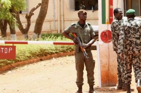 Mutinerie au Mali : La Côte d&rsquo;Ivoire ferme ses frontières terrestres et aériennes avec le pays voisin