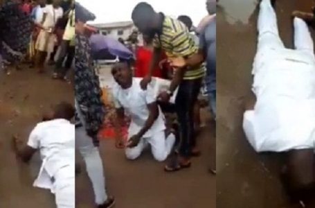 Nigeria : il fond en larmes et se roule dans la boue parce que sa petite amie a refusé sa demande en mariage (vidéo)